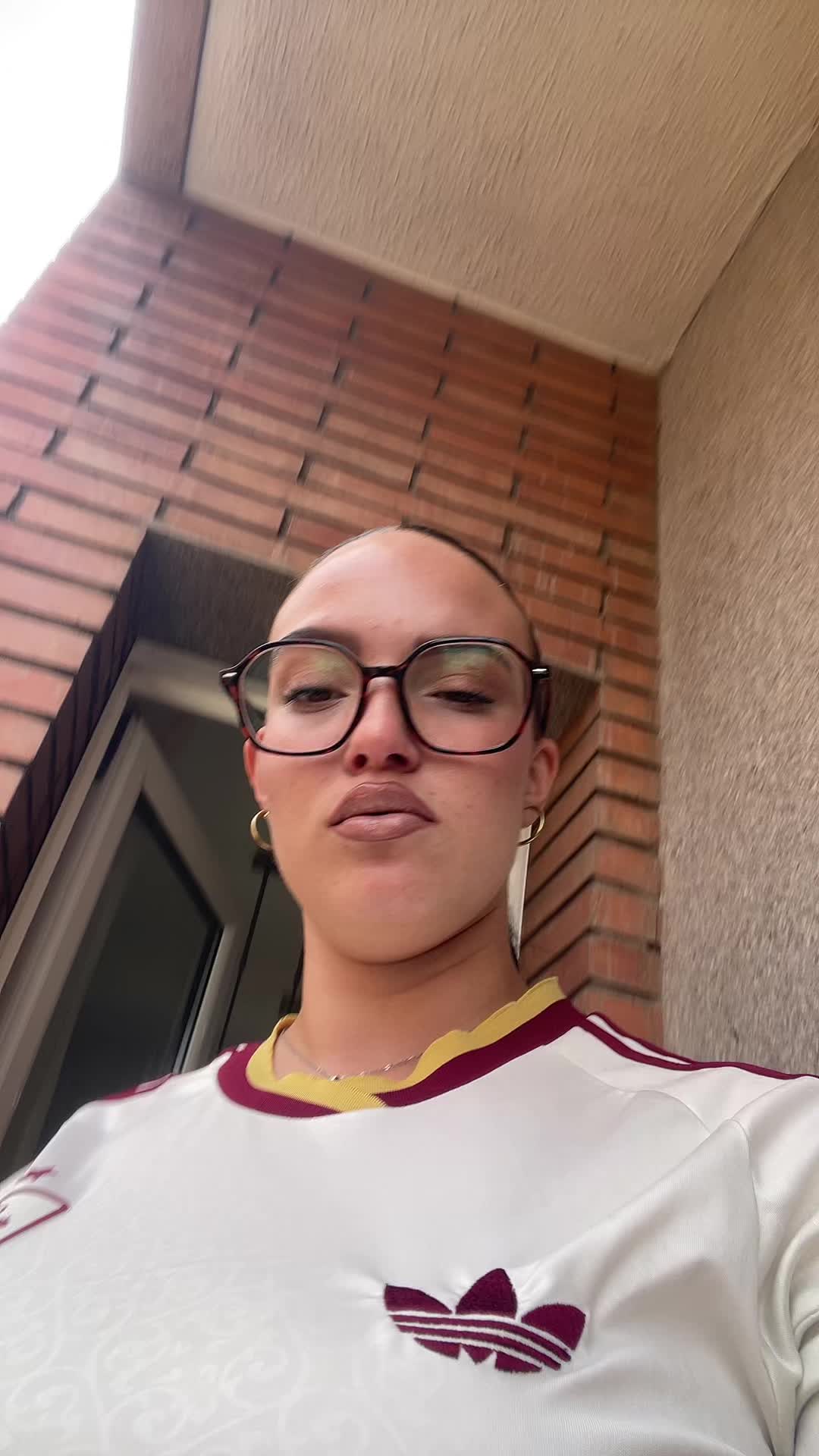 @aroamuca
