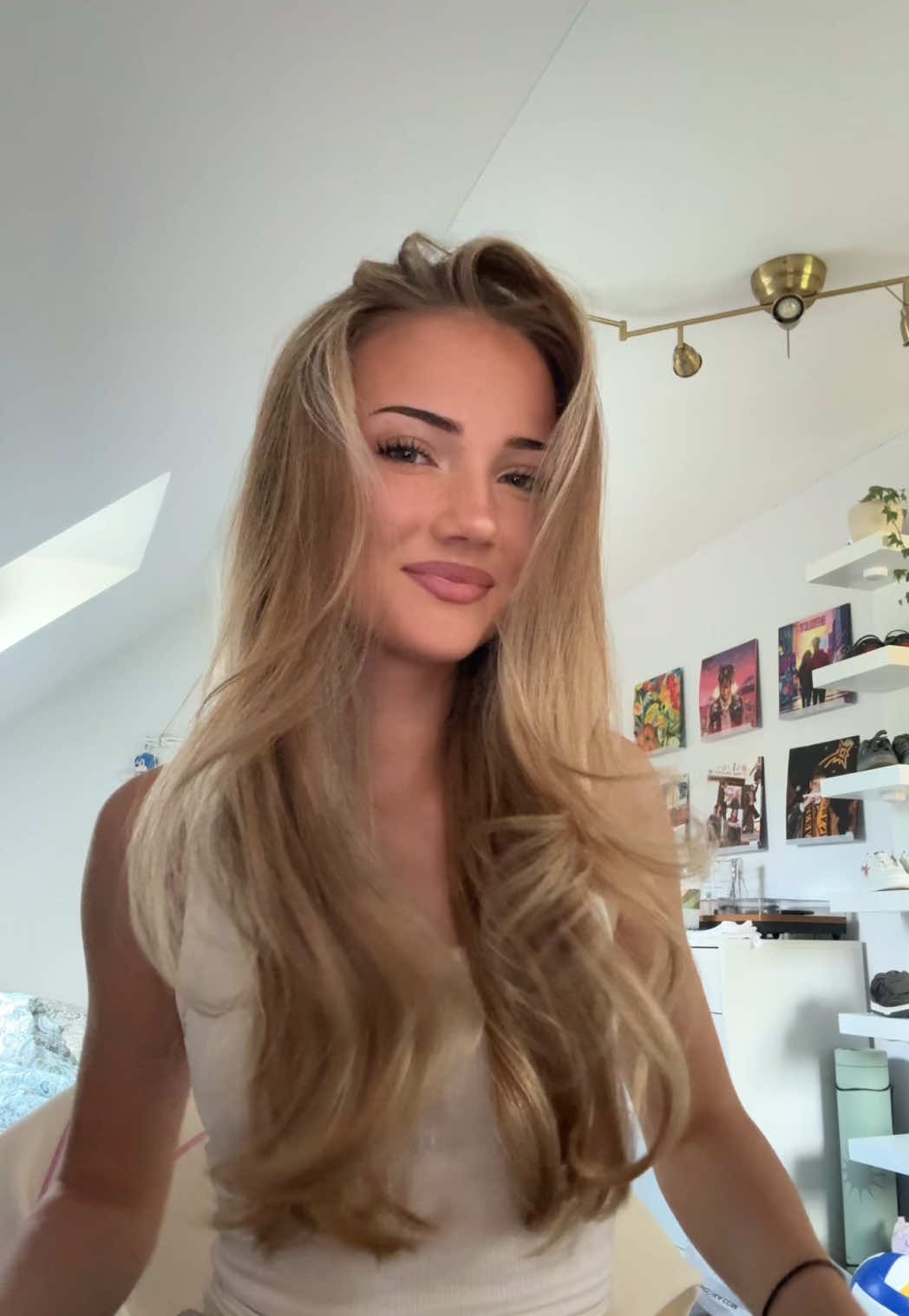 @nikol
