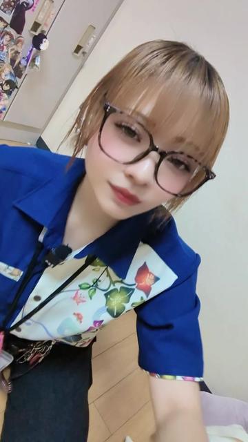 @れなれな