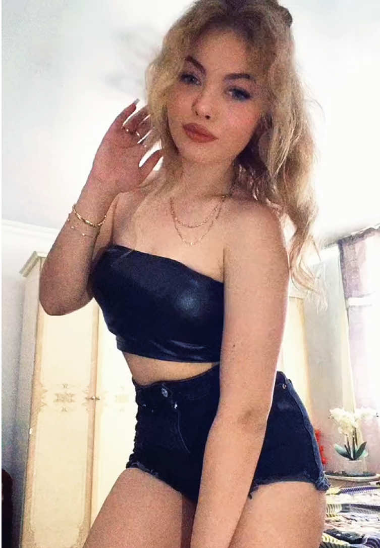 @R🖤
