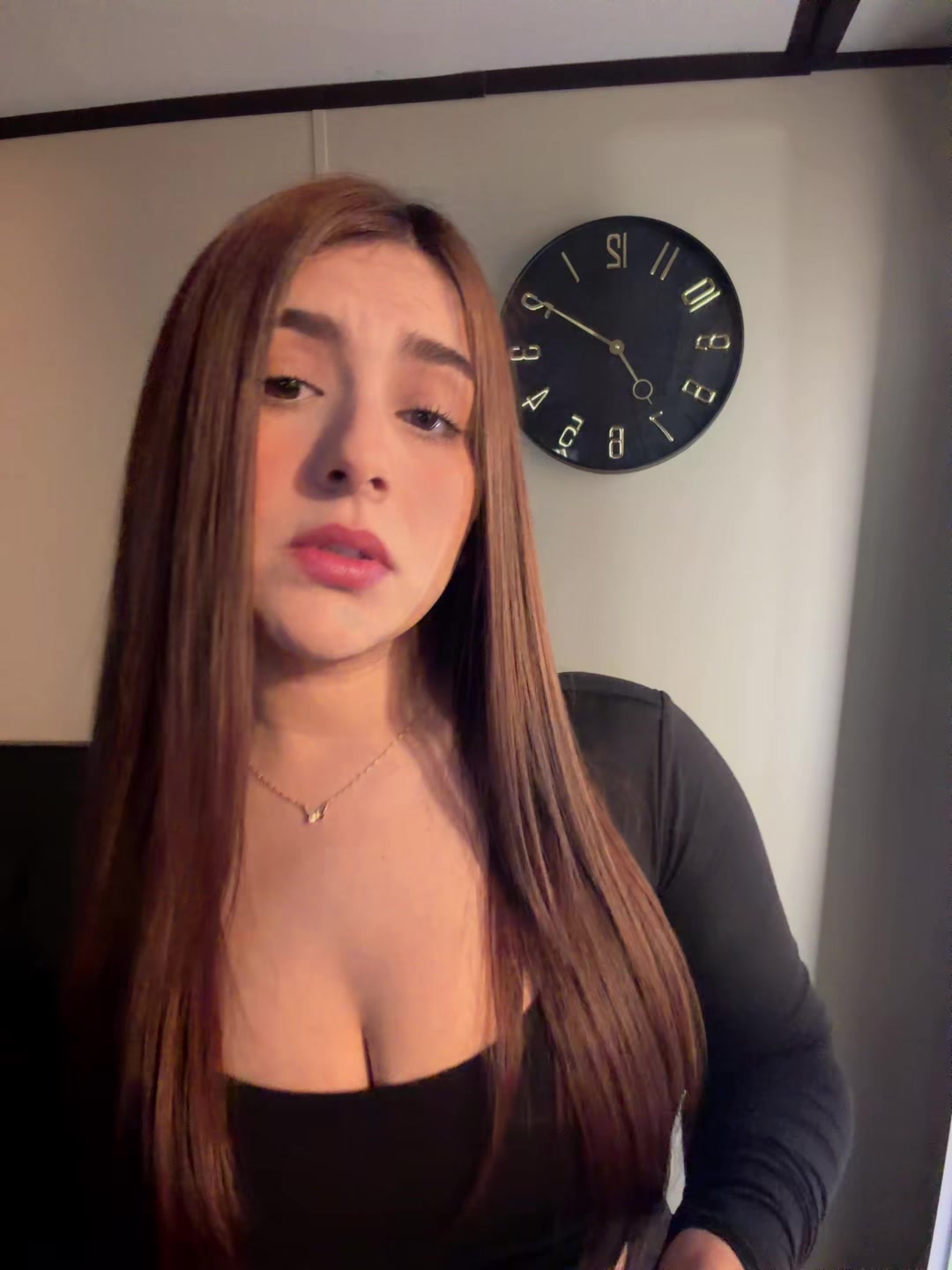 @ÁngelaH✨👑