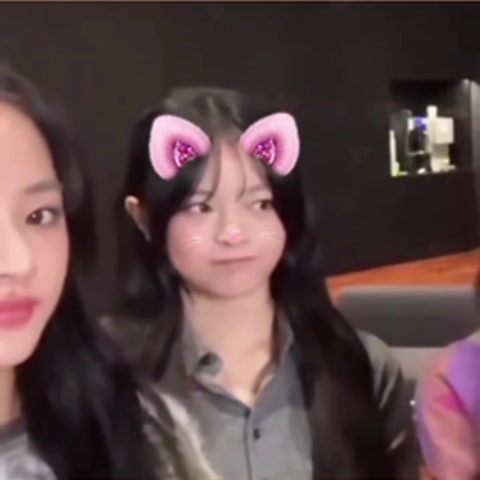 @𓂃 nicole 𐔌՞ ܸ.ˬ.ܸ՞𐦯