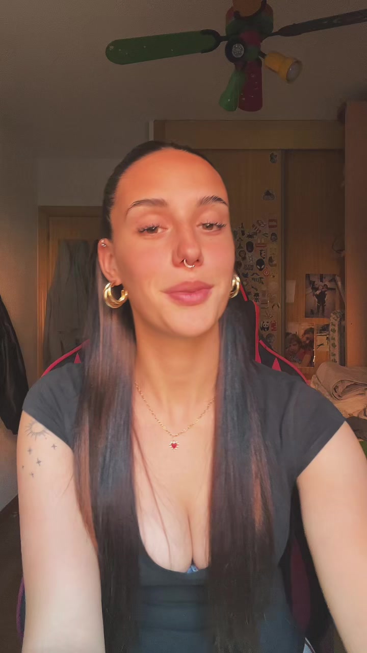@Luu🥀