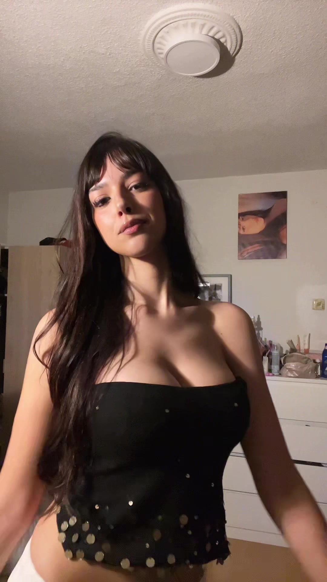 @𝐂𝐥𝐚𝐮𝐝𝐢𝐚