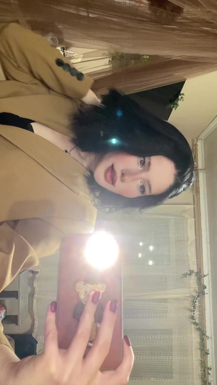@𝐌𝐚𝐫𝐢𝐚𝐀𝐝𝐚𝐦𝐨𝐯𝐚♡