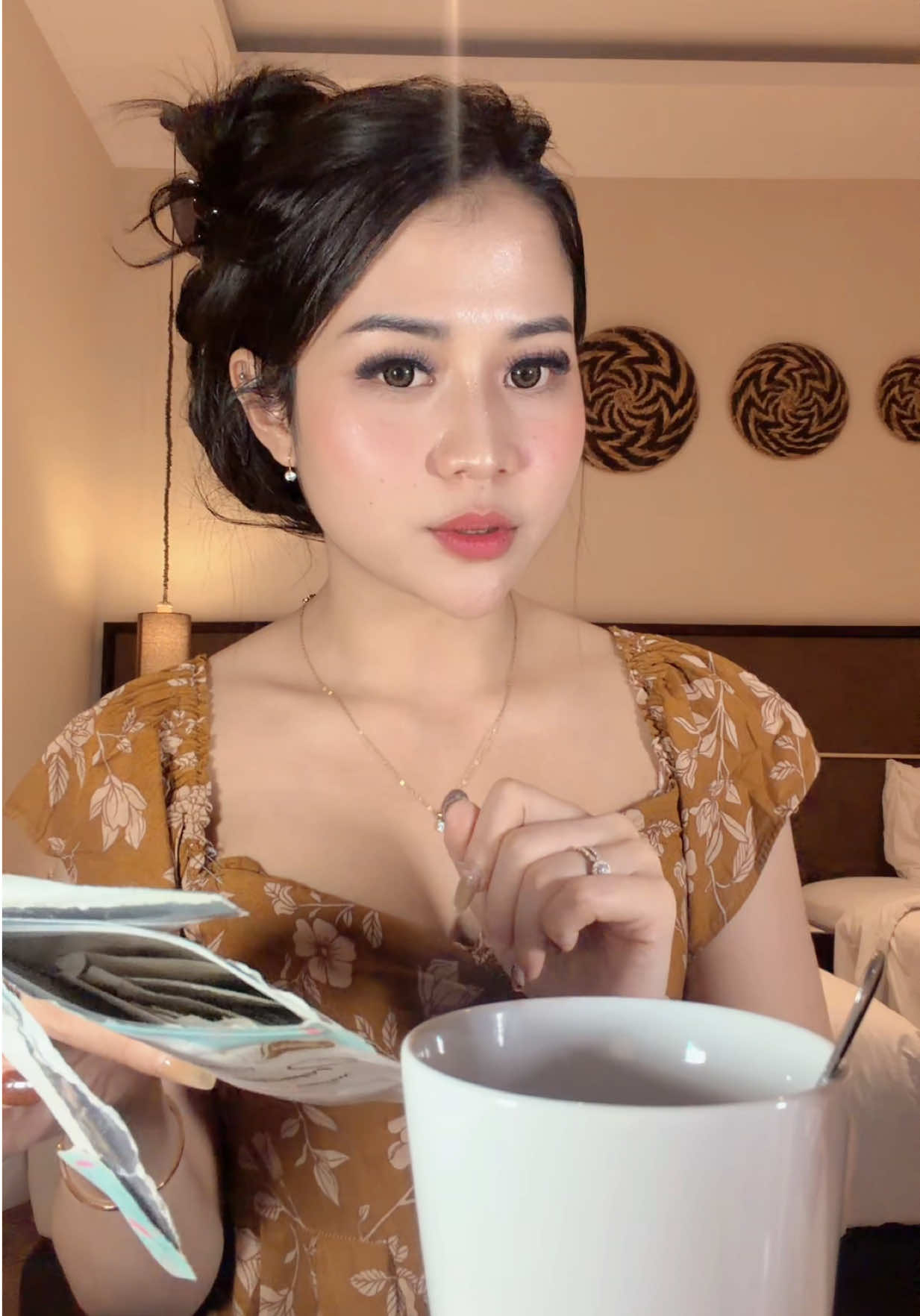 @ebbii