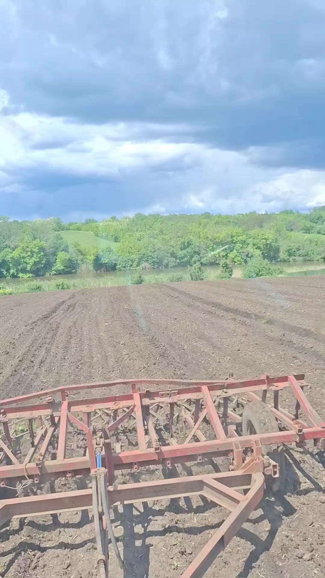 @🚜young tractor driver🇺🇦