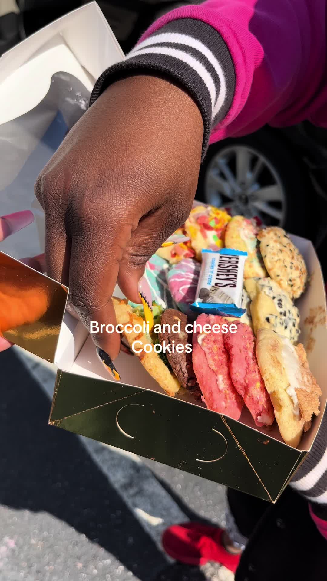 @Eatwithgoodiecookies