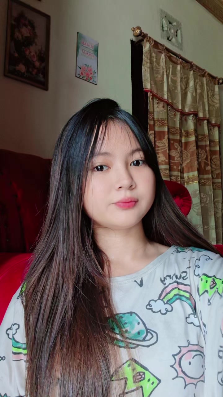 @𝐁T̸ | F L Y Y