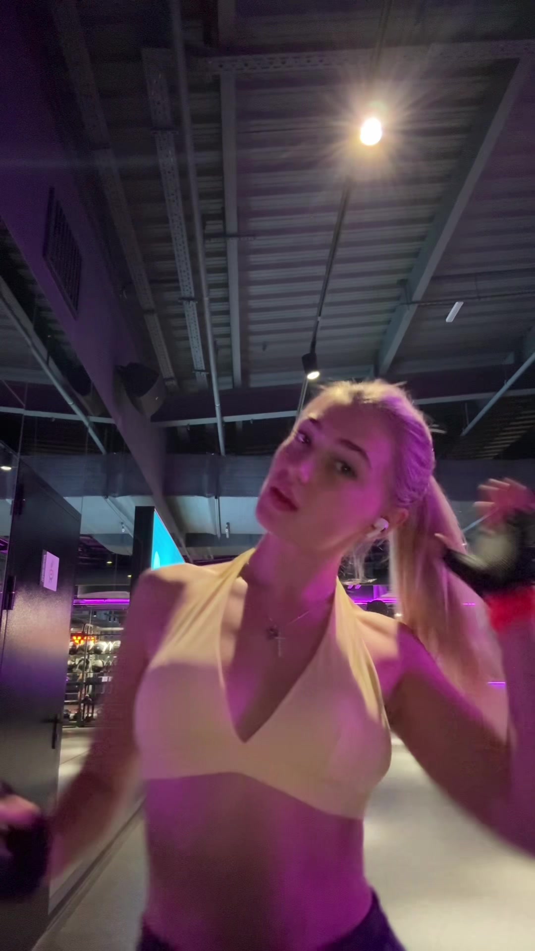 @yananevaa