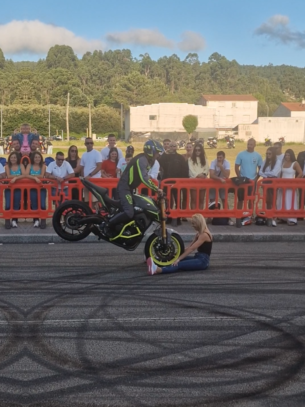 @Javier López Piñeiro