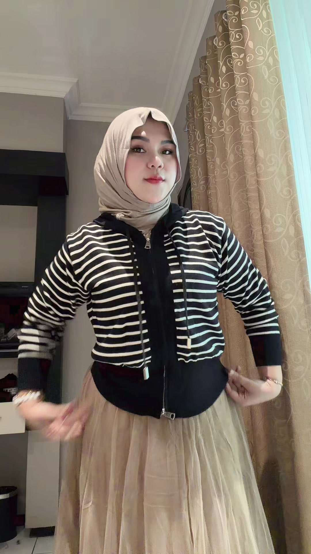 @Nickysya