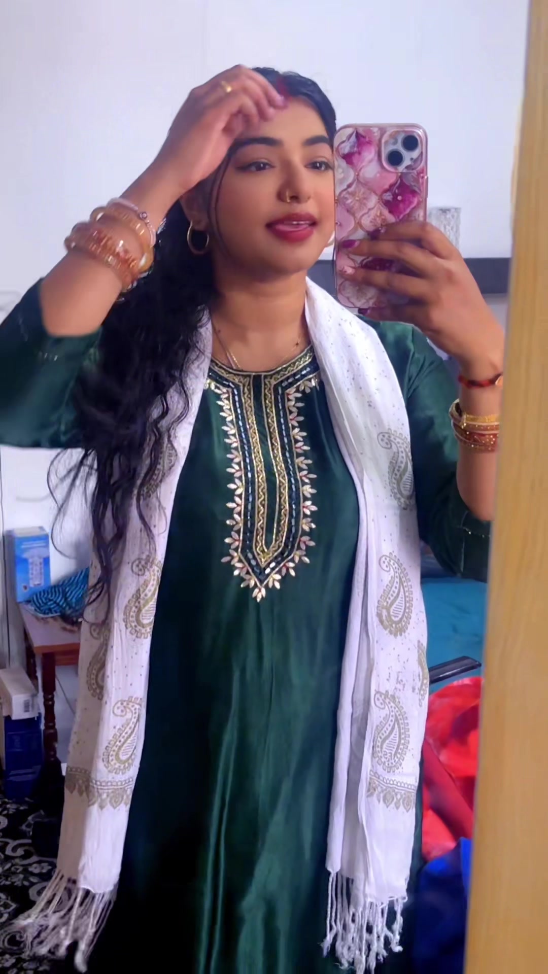 @isha_14