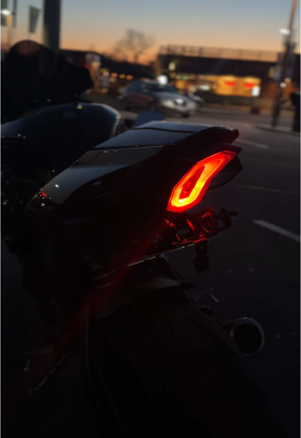 @v4speed