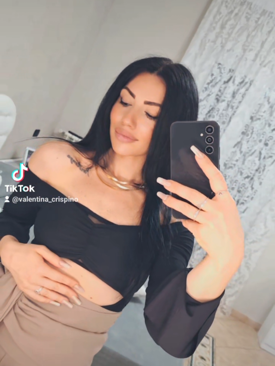 @Valentina Crispino