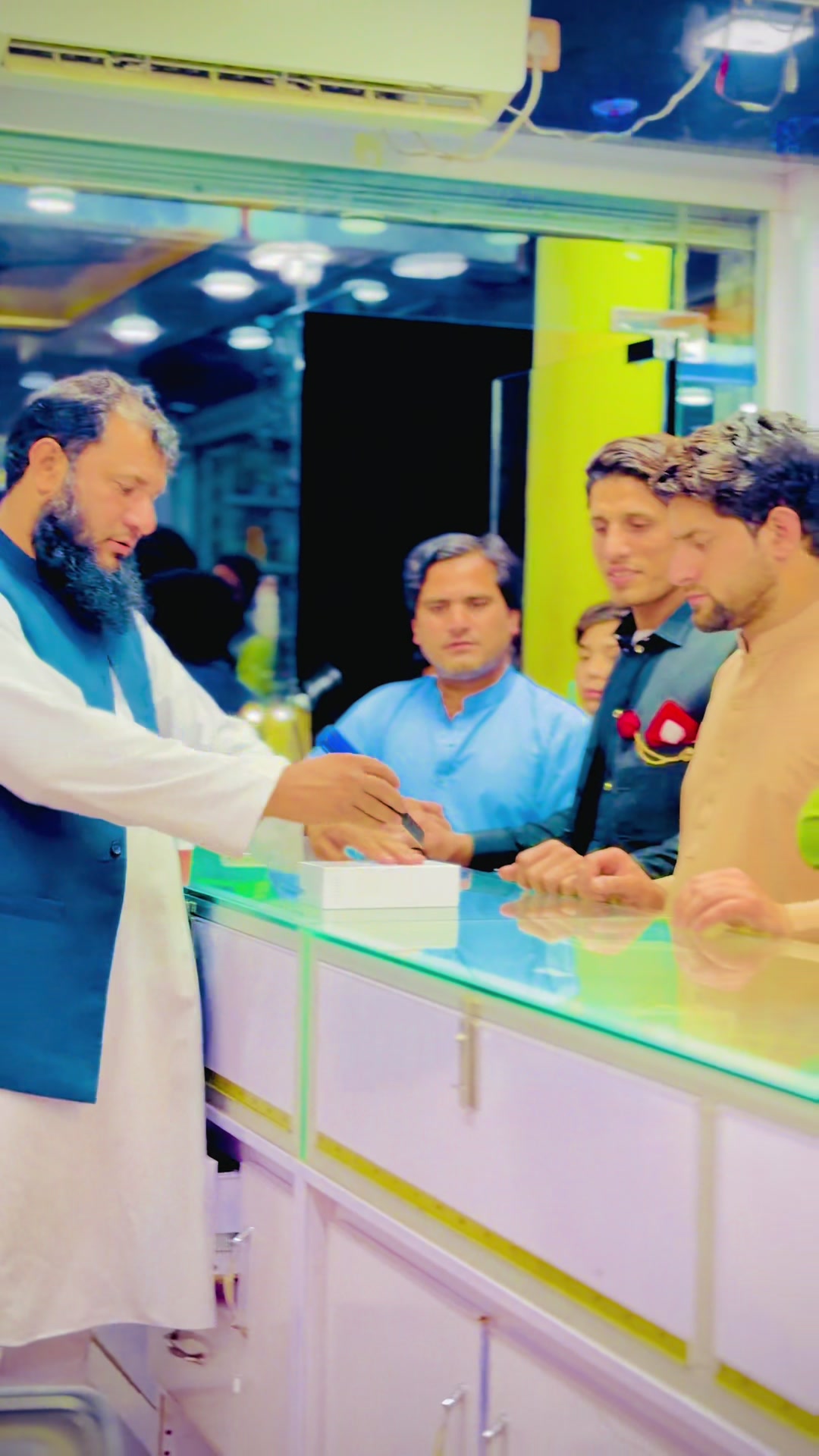 @KARAM MOBILE BESHAM