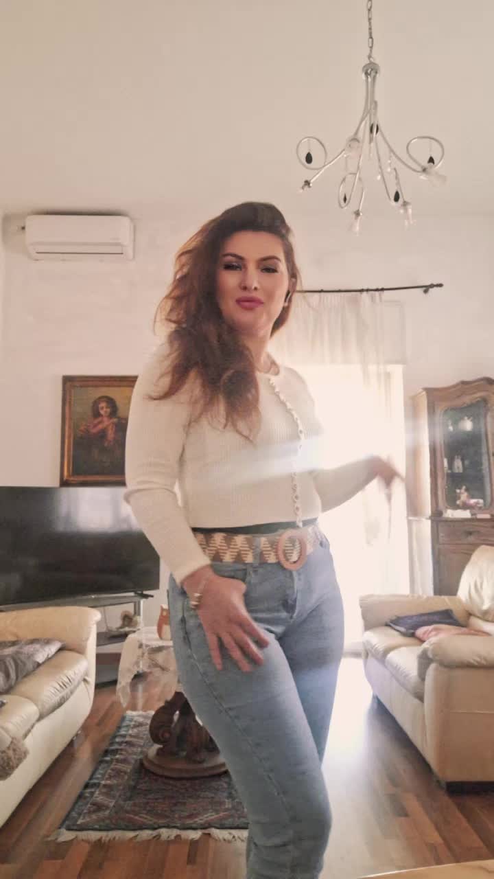 @მადონა