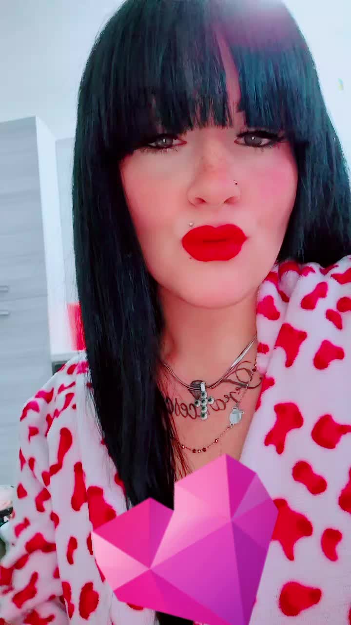 @OSCURA😈🦁💋❤️🔥