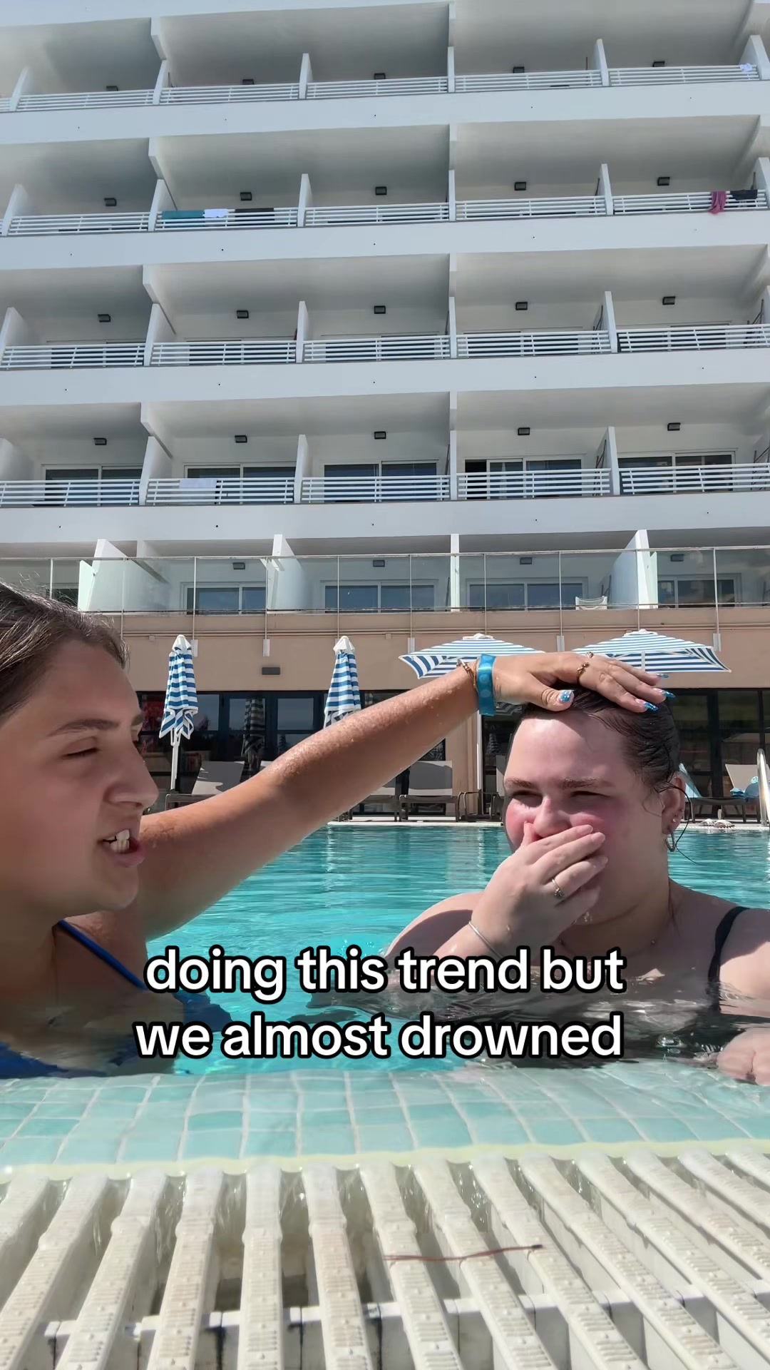 @Bella