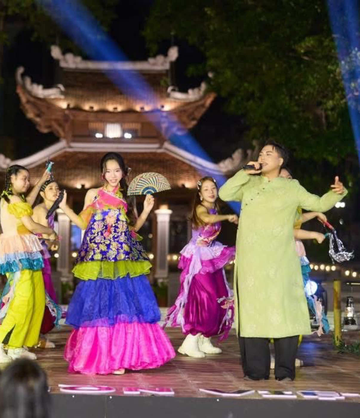 @Ngô Tuệ Mẫn