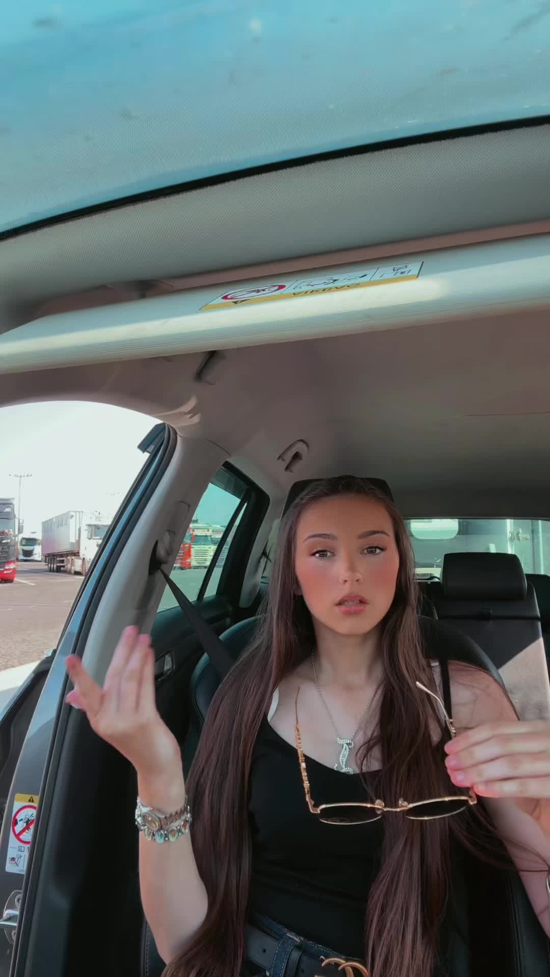 @indianna knee ๐