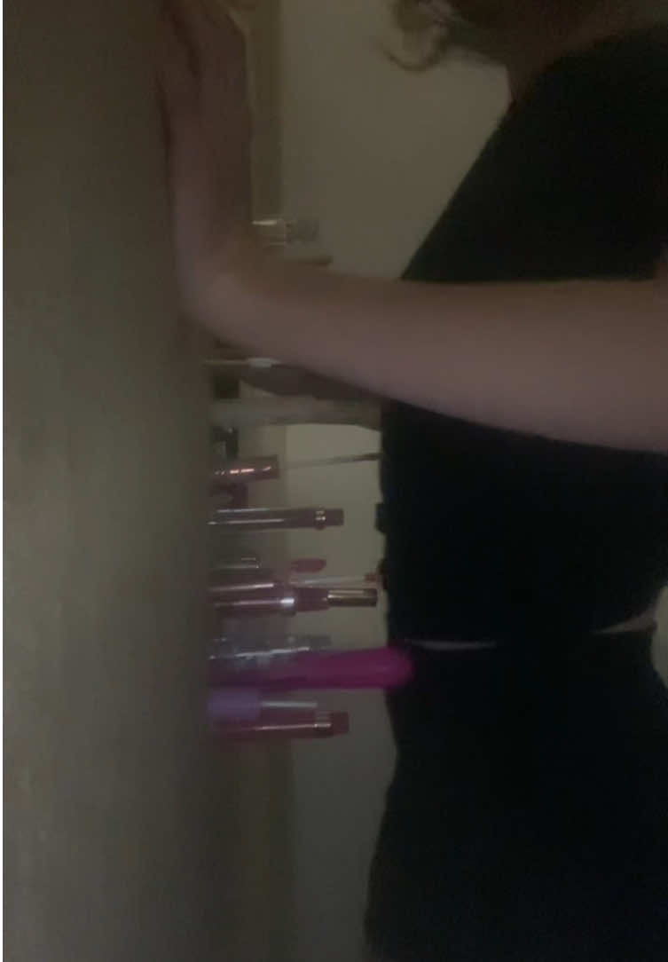 @v