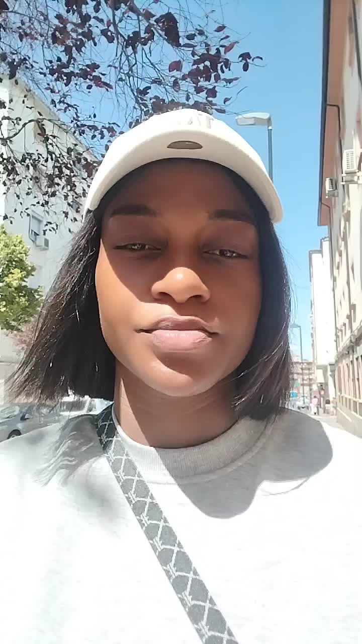 @zeenatadom
