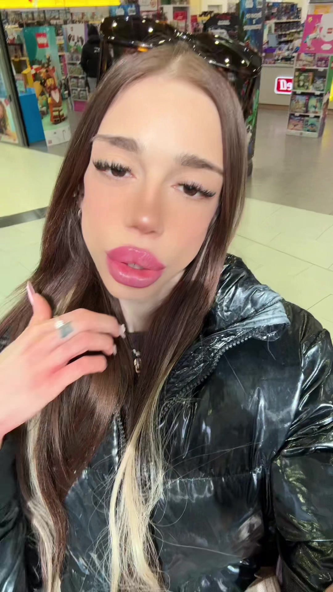 @Taira