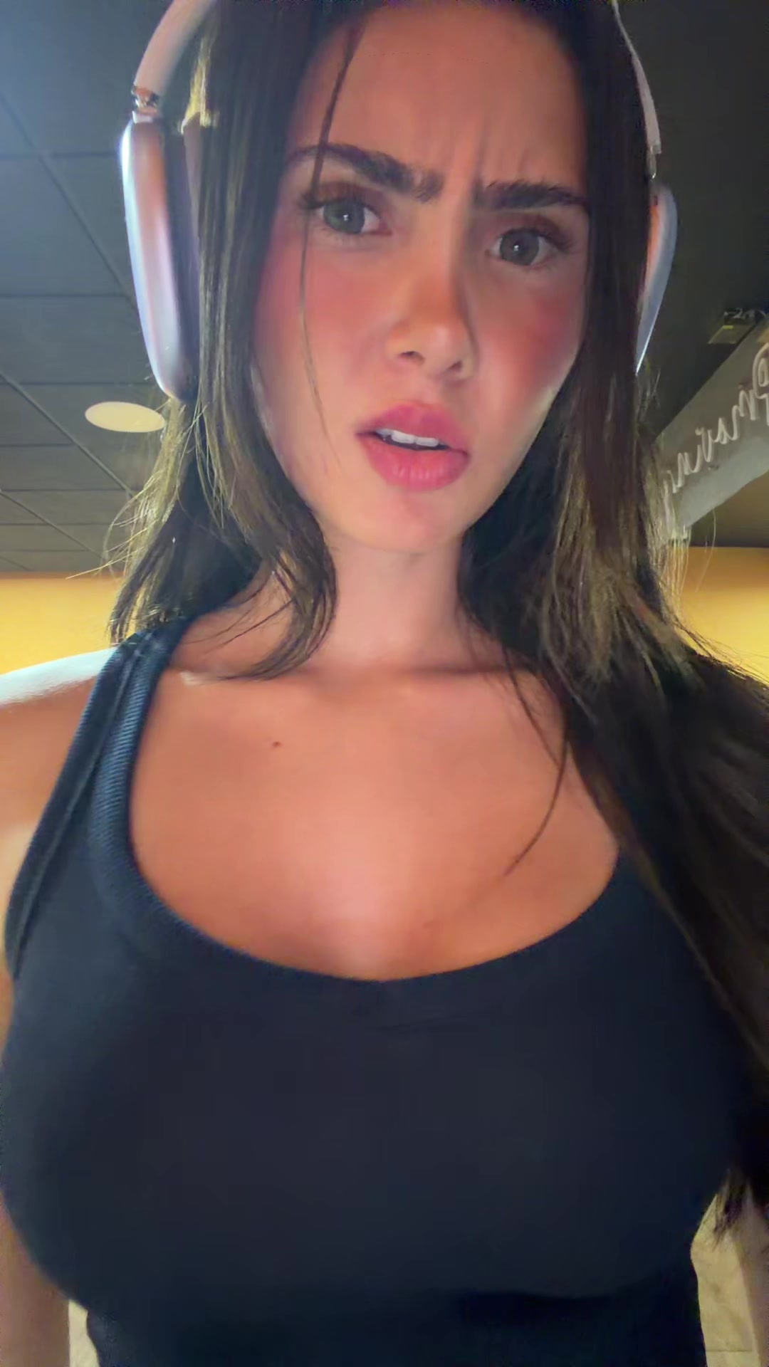 @Gabriela