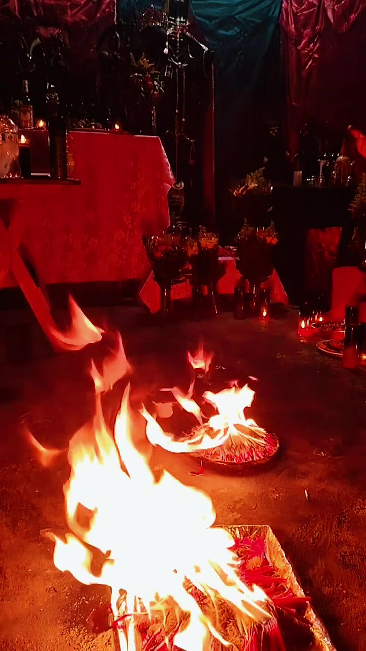 @🪬Niña de la Guadaña 💀🔮🧿🪬