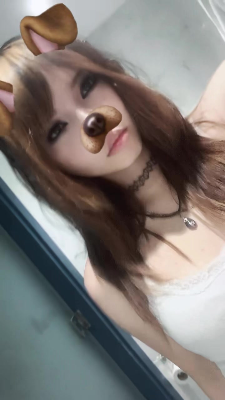 @⋆。‧˚ʚ 𝘻𝘢𝘪𝘳𝘢 ɞ˚‧。⋆