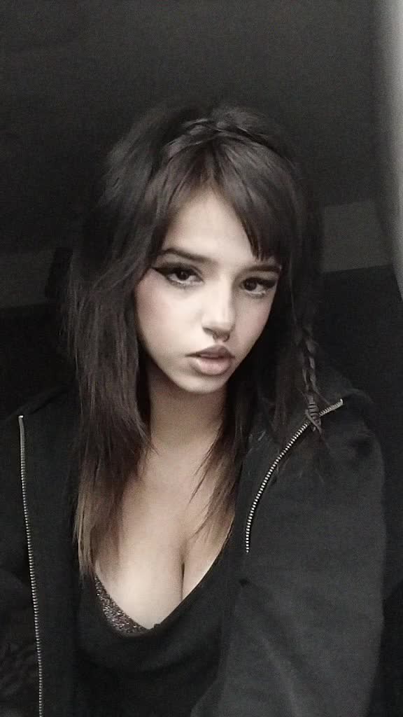 @Riri ๐ซ