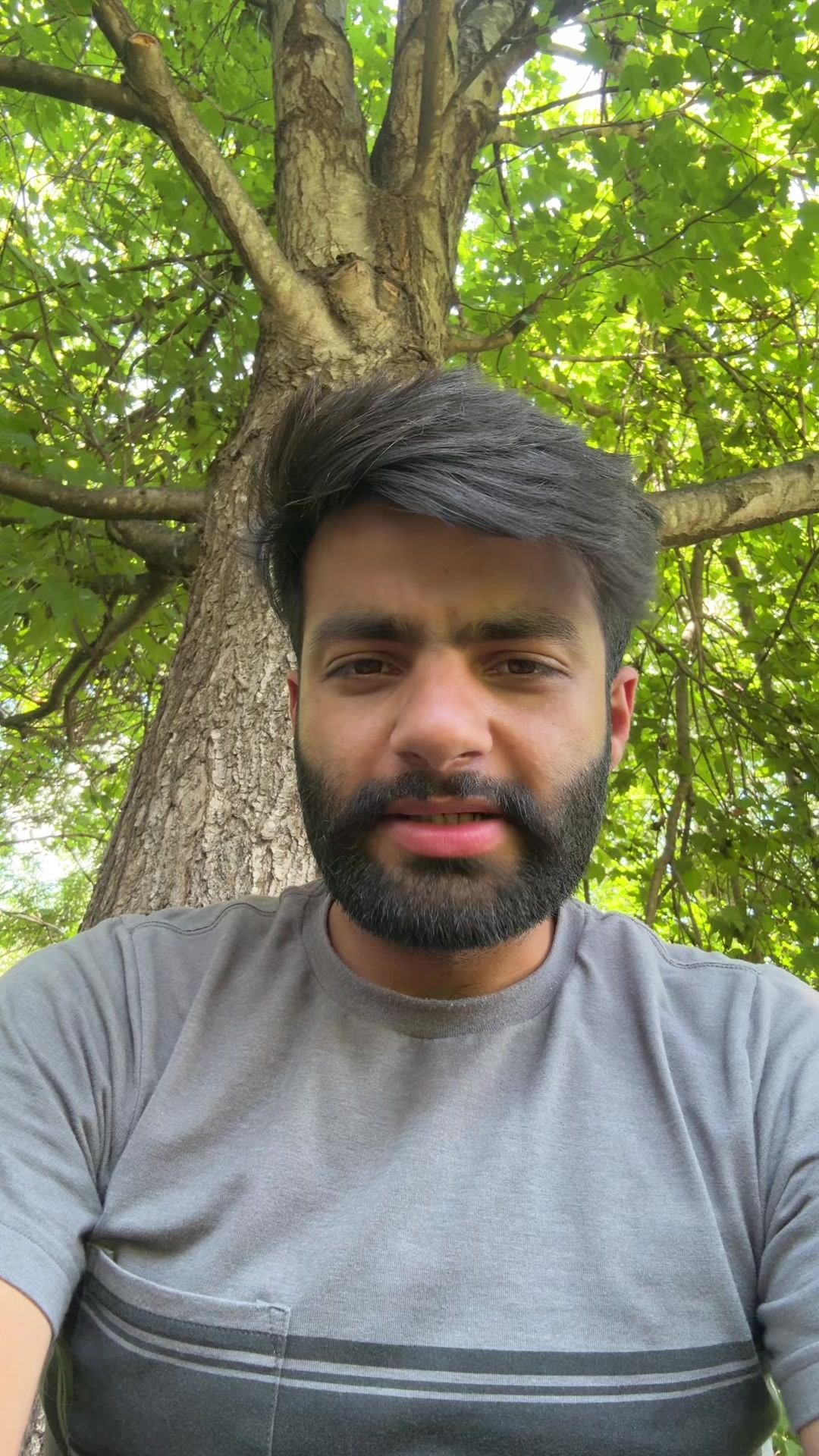 @Ali Malhi 10 🇺🇸🇵🇰