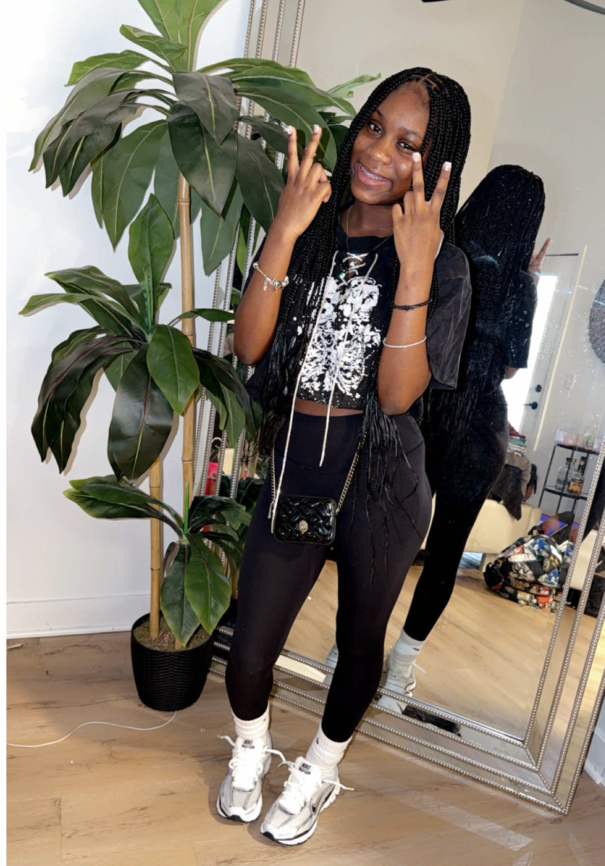 @Monique