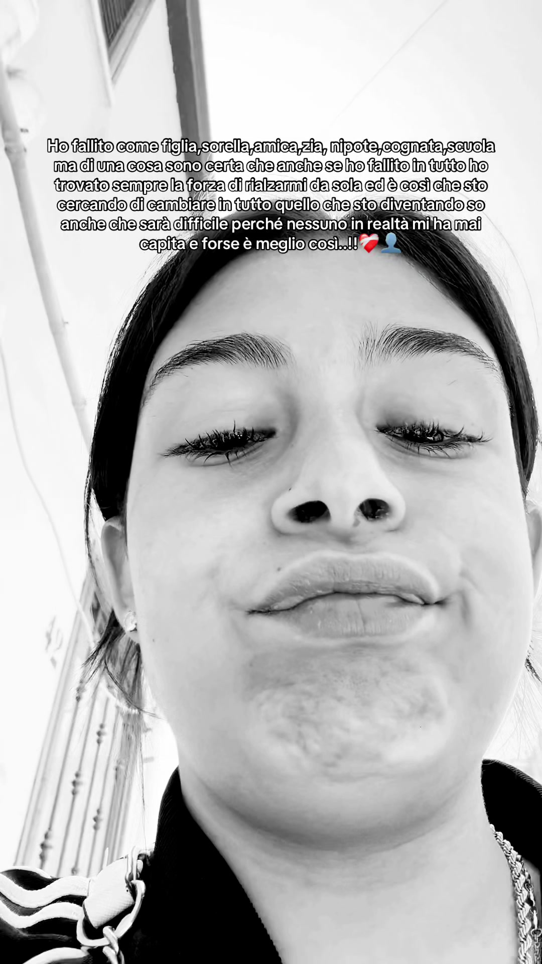 @👸🏽🖤🐍
