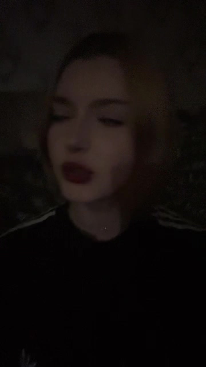 @<З