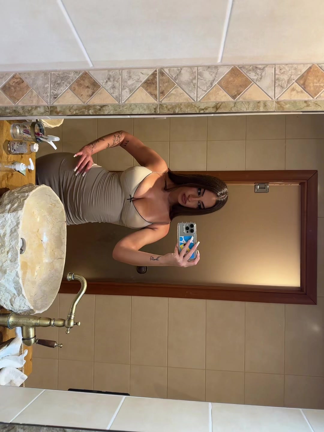 @avgenakii_