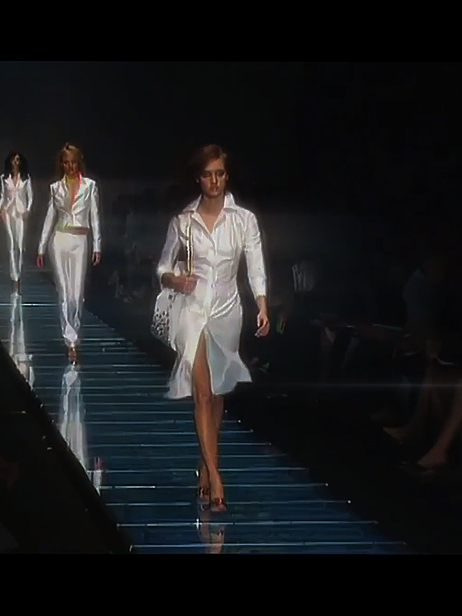 @fashion.runways