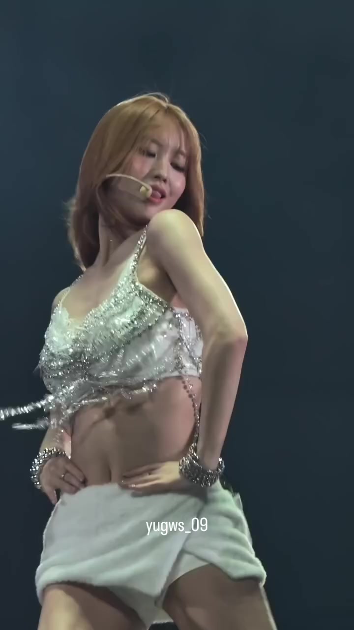@๐๐จ๐ฆ๐จ๐ซ๐ข๐ง_
