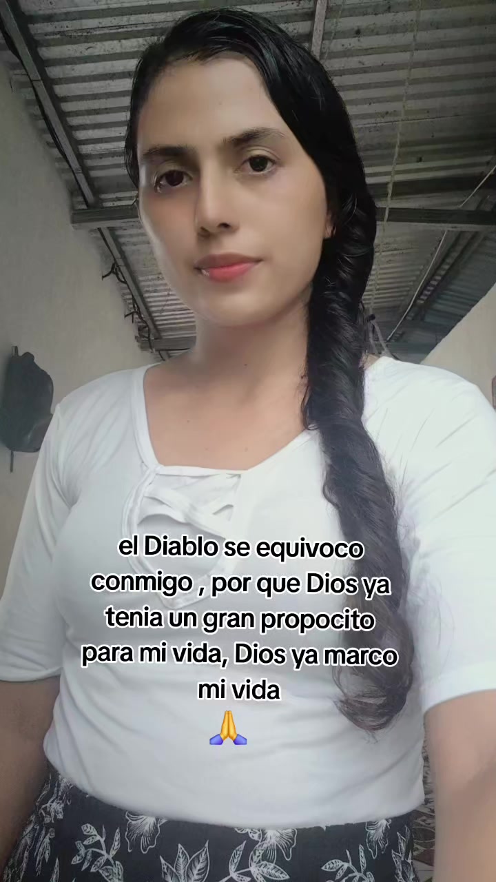 @✨️Jenni RoblesG✨️
