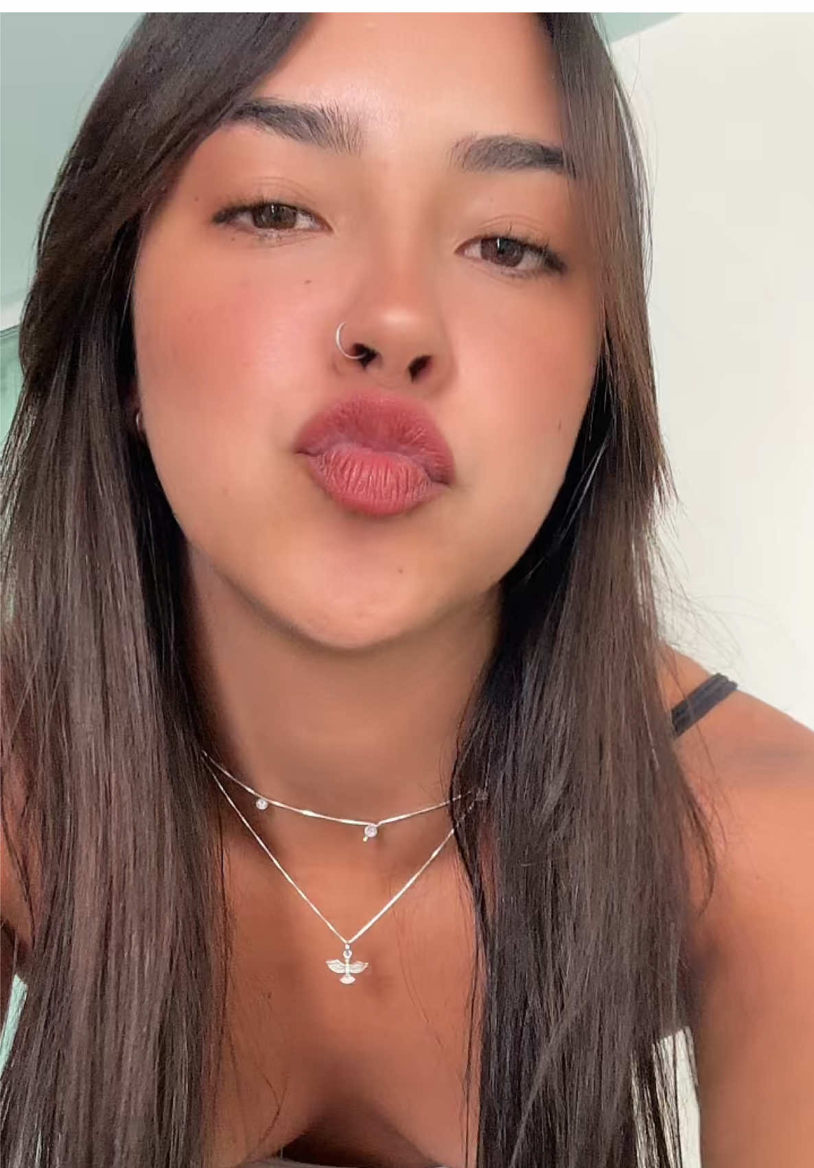 @Larakawanna
