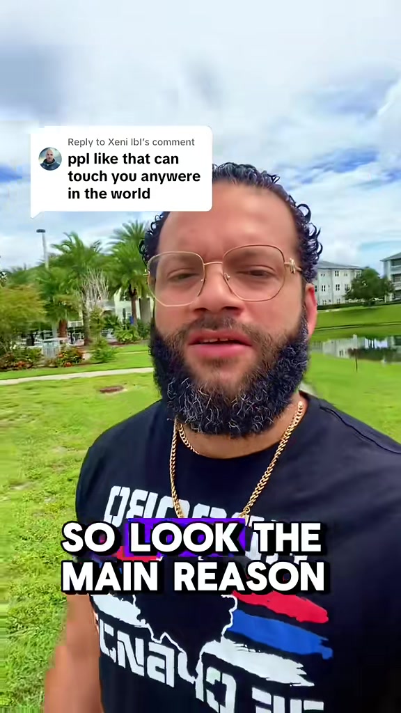 @Aaron Palacios Rebel