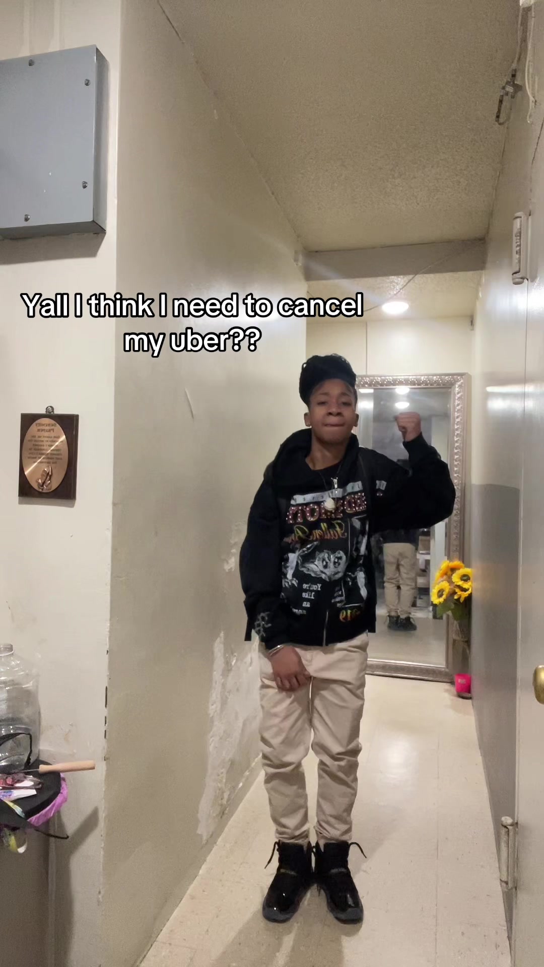 @Imwhatyourhoneeds_