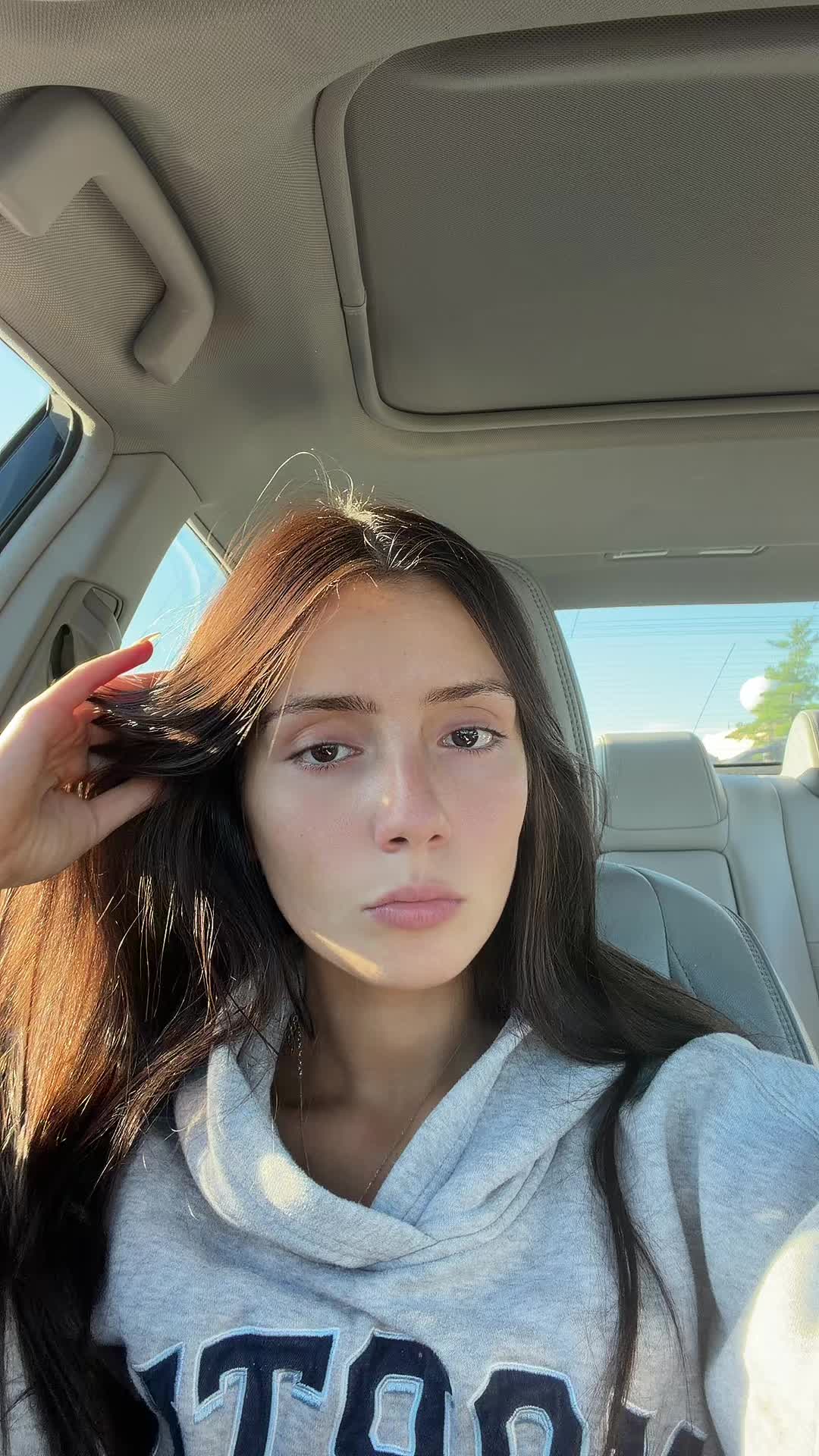 @sativadivalyfe