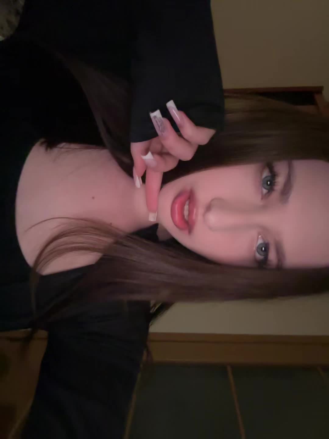 @skatril