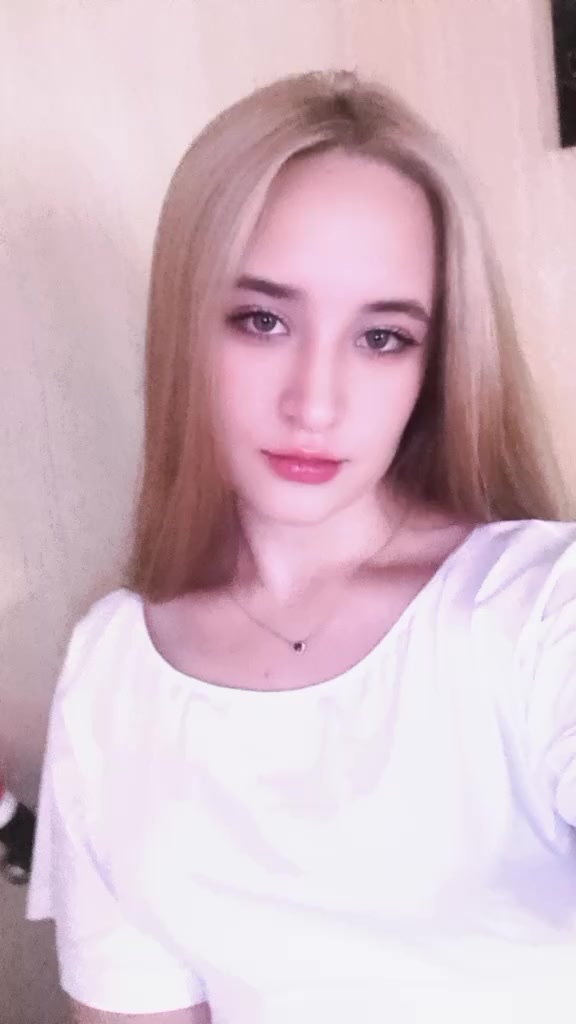 @_Vrăjitoarea Lunii_