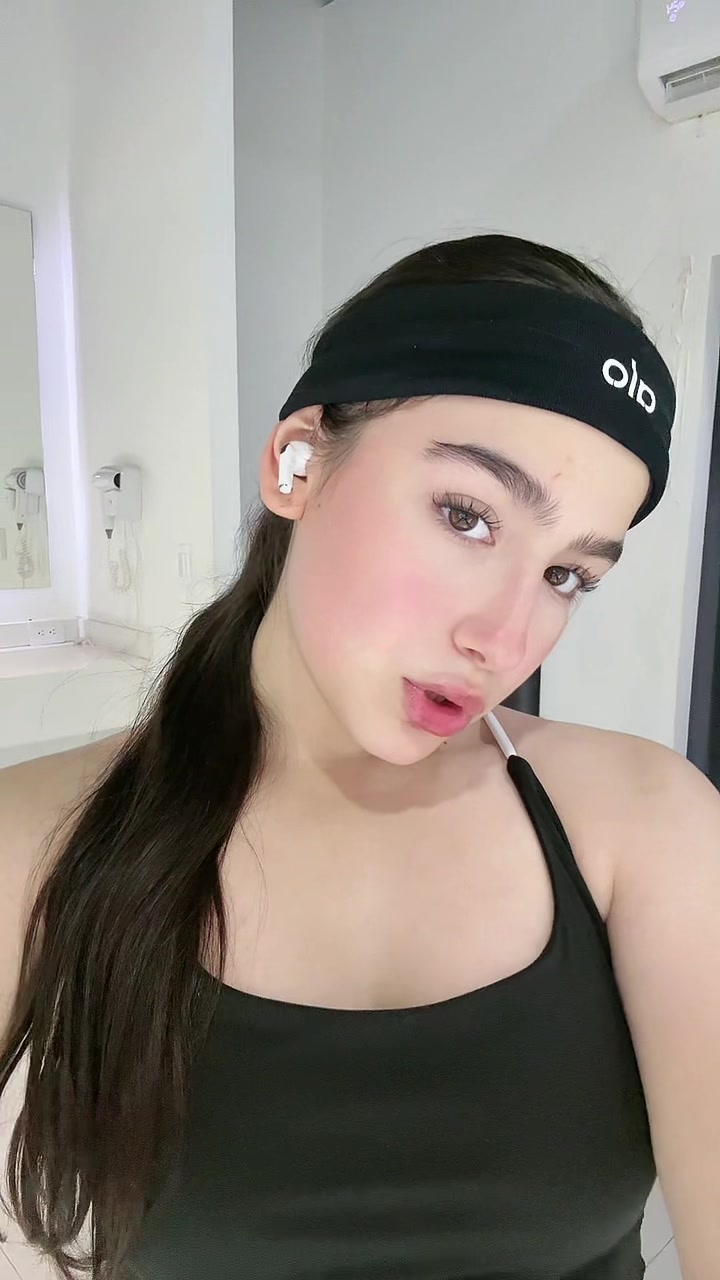 @valeriazazuetaaa