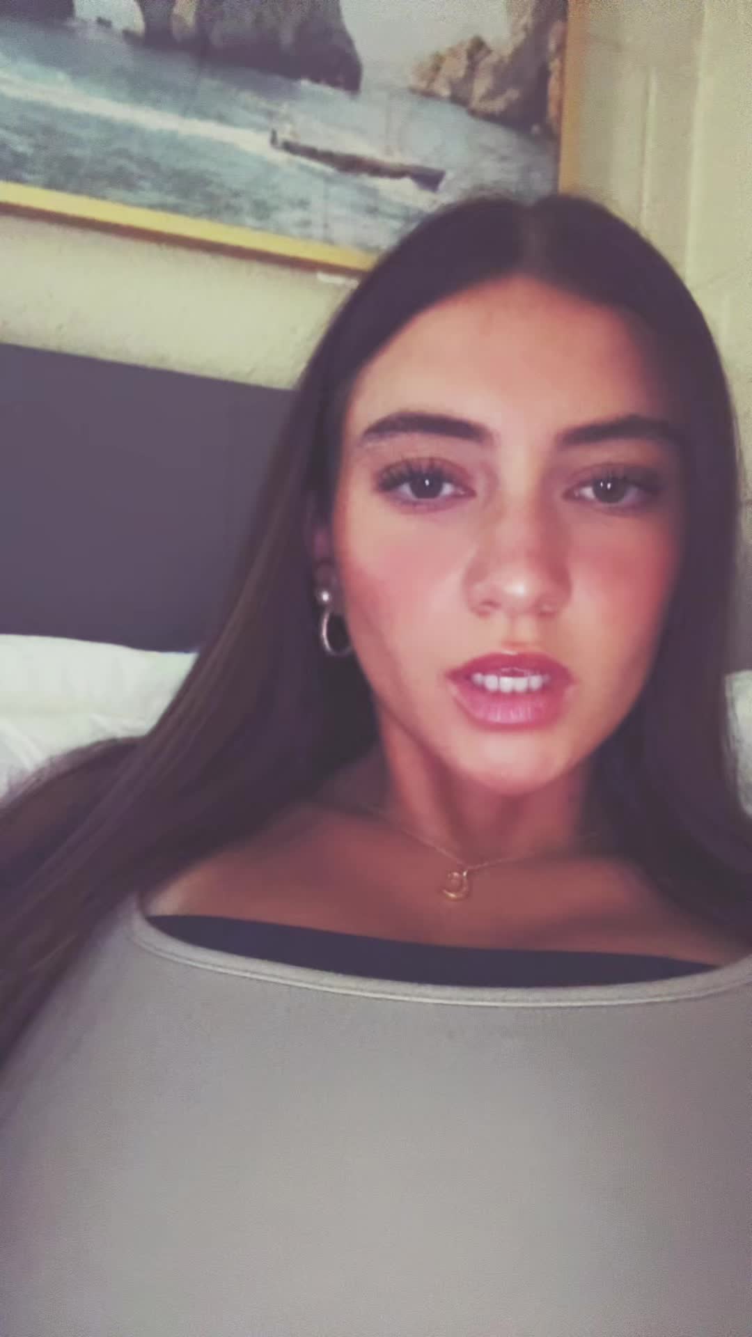 @creelyn.bastinelli