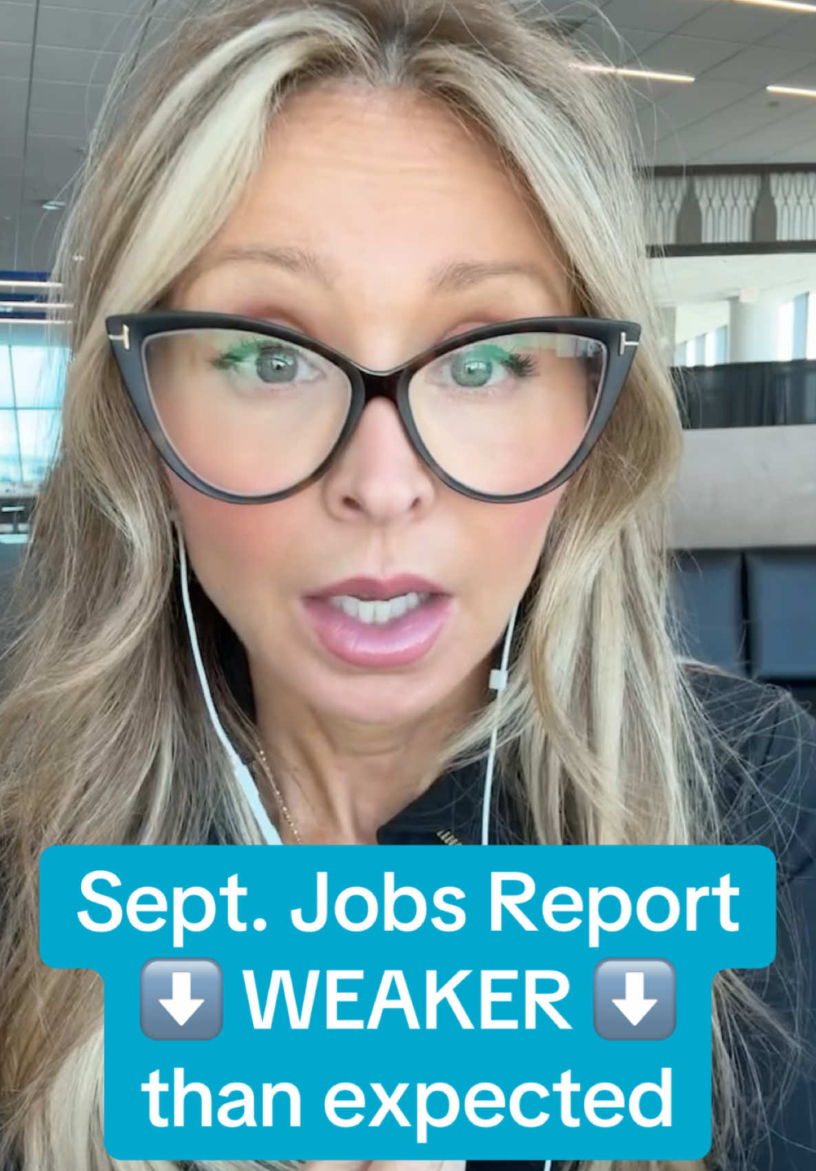 @📺The News Girl 📰