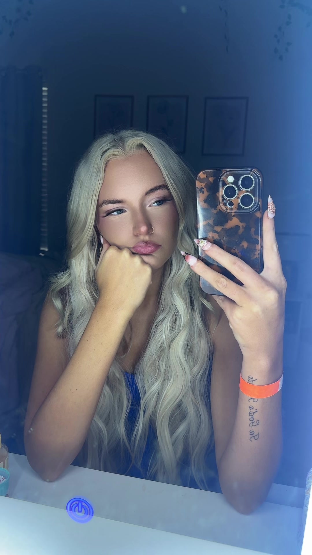@shelbyy